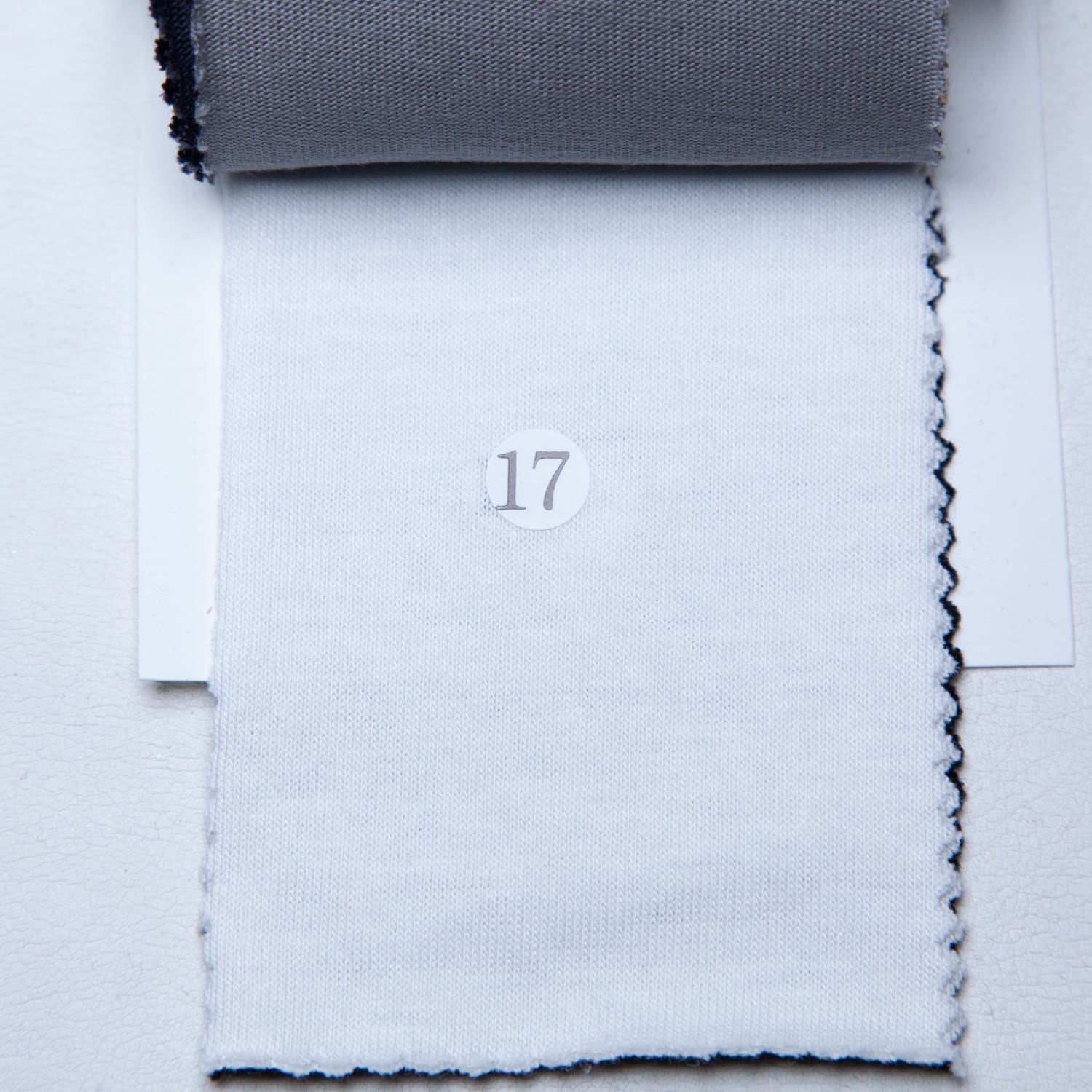 wmission_silket20_c100-31